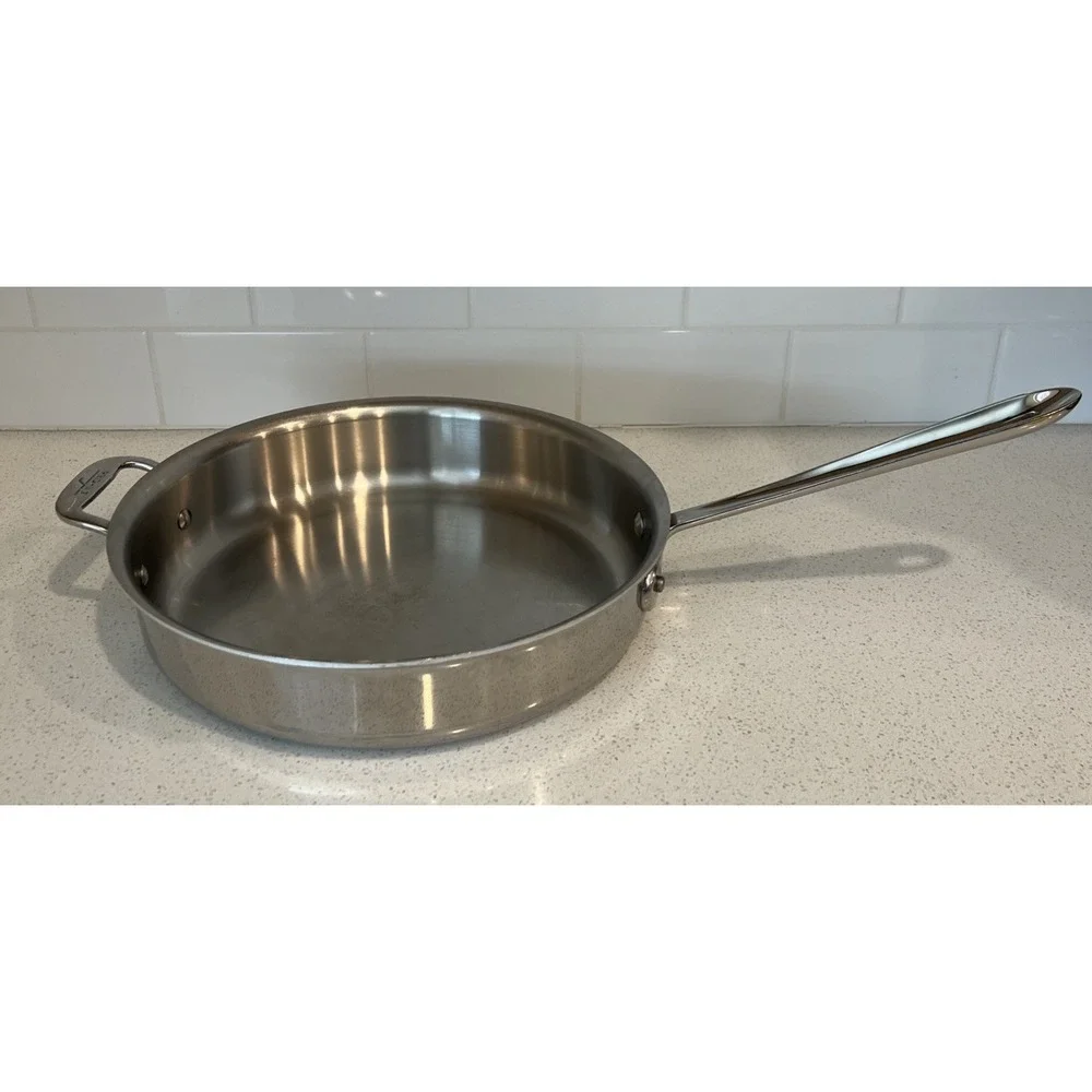 All-Clad Stainless Steel Sauté Saucepan 3 Quart 11 inches 3-ply Two Handle READ
